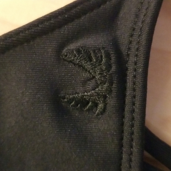 💕MINIMALE ANIMALE💕 Solitude Bikini Top ~ Bronzing Collection Black Small S NWT - Picture 9 of 12